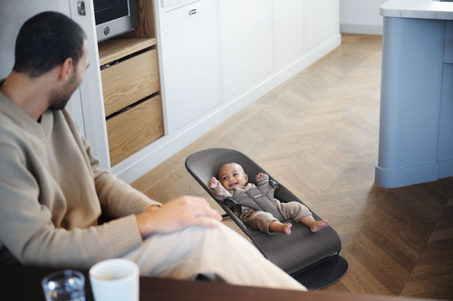 BABYBJORN - leżaczek BLISS WOVEN/JERSEY Tri Fabric, Ciemny Szary