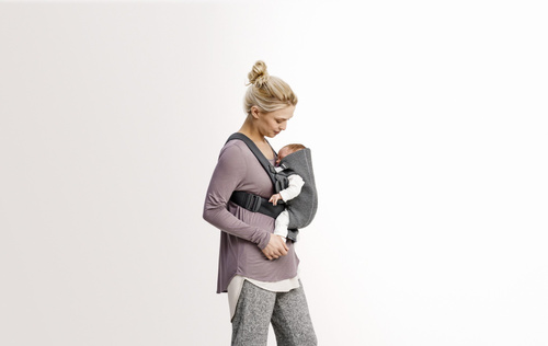 BABYBJORN MINI 3D Jersey – nosidełko, Ciemny Szary