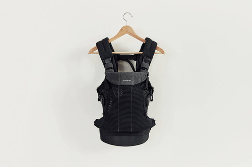 BABYBJORN - nosidełko Harmony 3D Mesh, Czarny