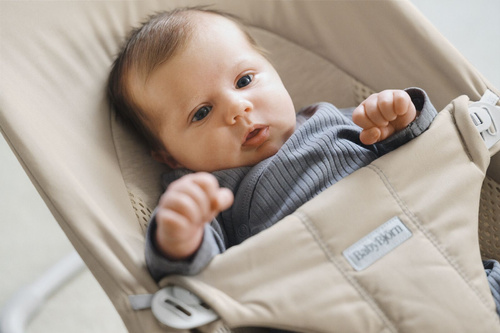 BABYBJORN - leżaczek BLISS WOVEN/JERSEY Tri Fabric, Jasny Beż