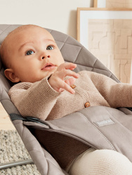 BABYBJORN - leżaczek BLISS Woven, piaskowoszary + zabawka Soft Friends